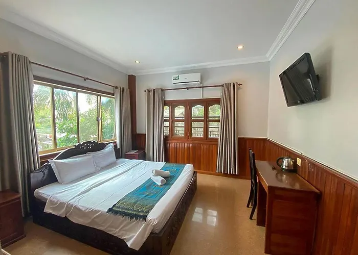 Mony Soksan Hotel 3*